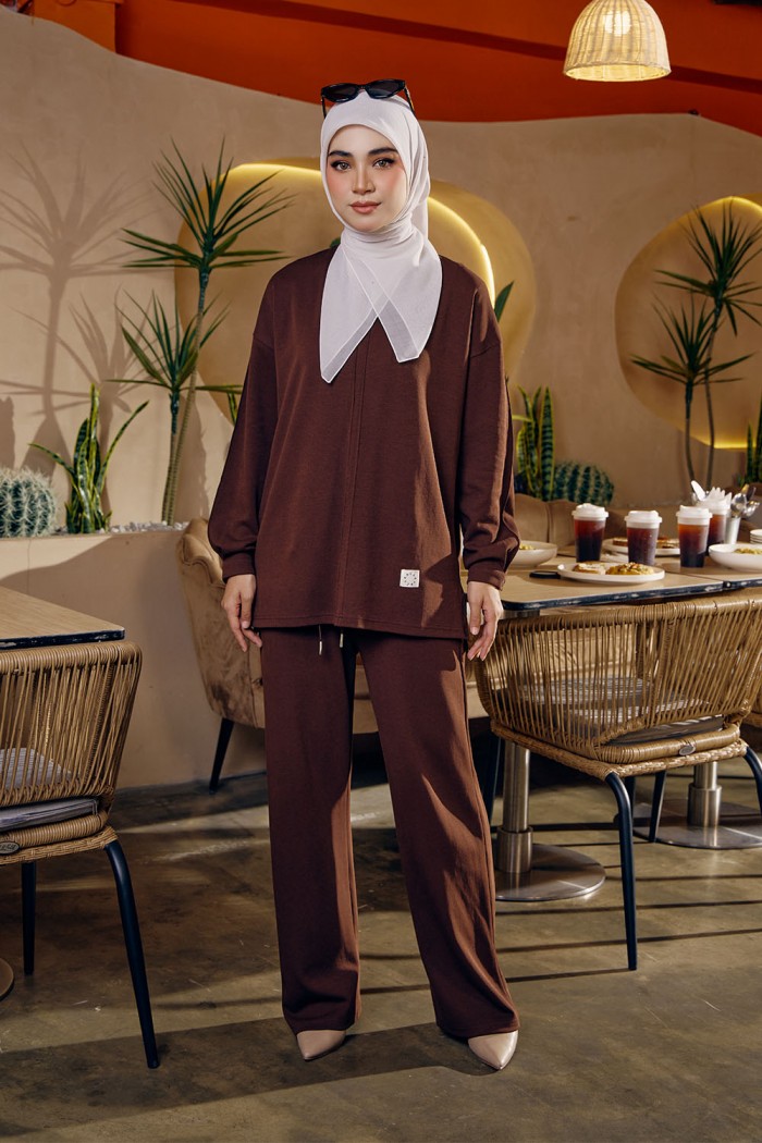 Nova Suit - Rich Brown