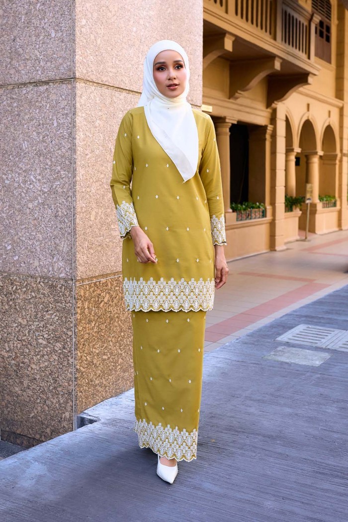Naura Kurung - Mustard Yellow
