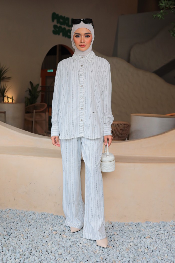Evelyn Suit with Pants 2.0 - Off White