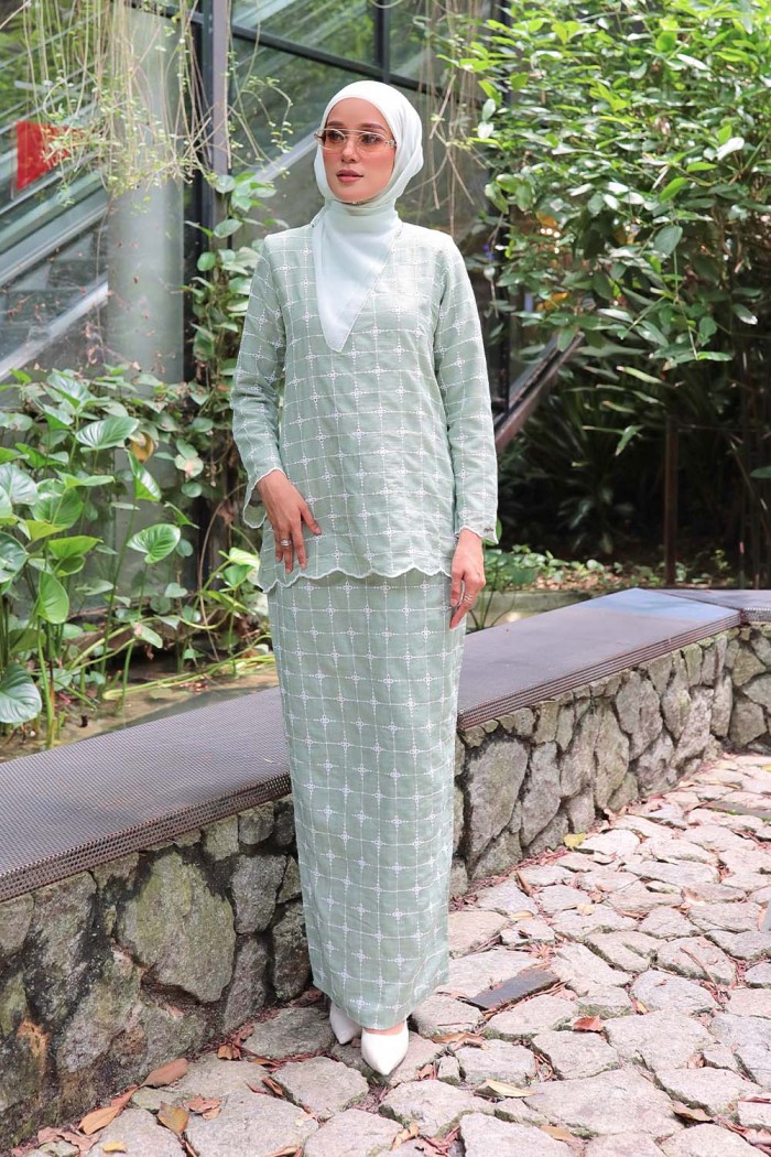 Katya Kurung - Green Tea