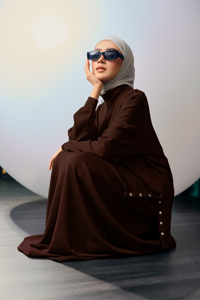 Joana Suit - Rich Brown