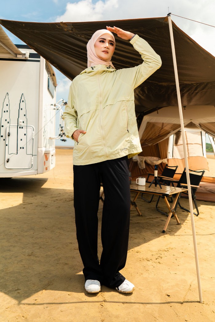 Coralé Windbreaker - Tea Green