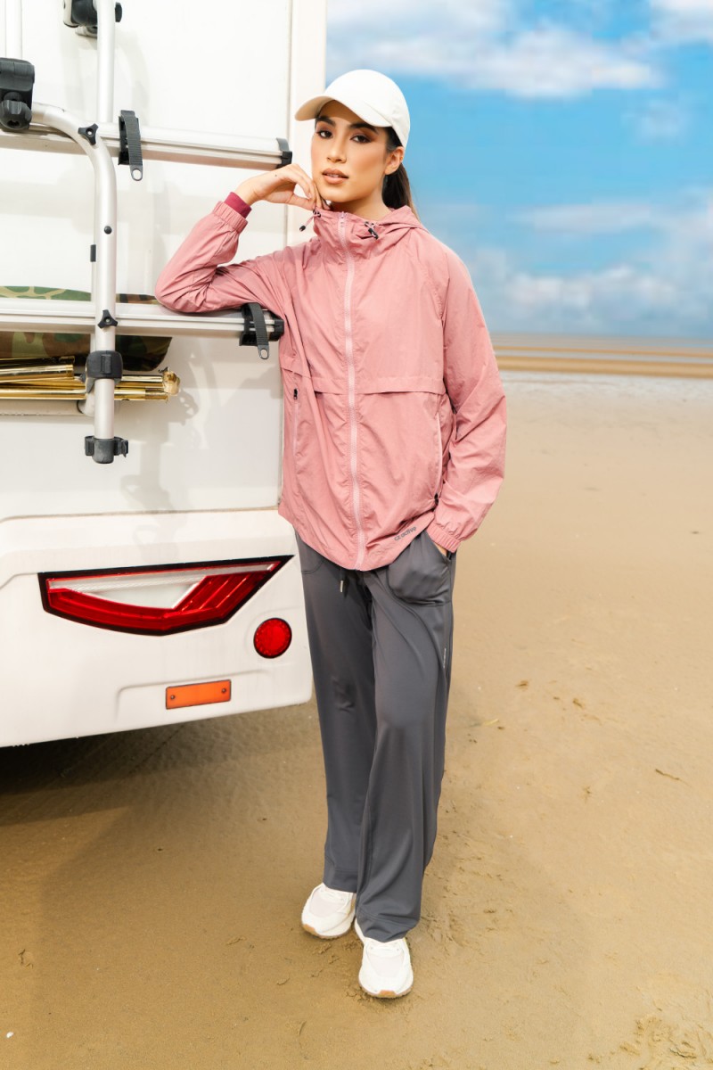 Coralé Windbreaker - Blush Pink