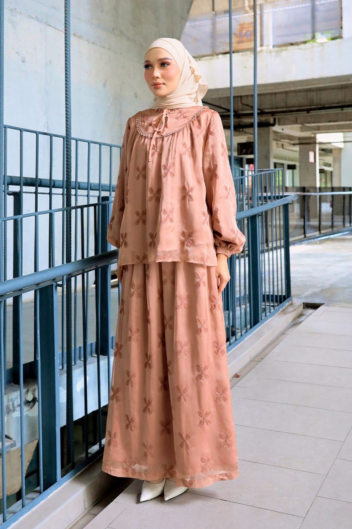 Auliya Luxe - Nude Brown