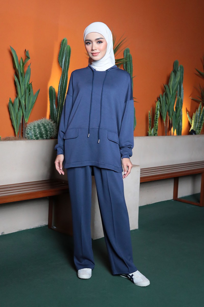 Alure Suit - Navy Blue