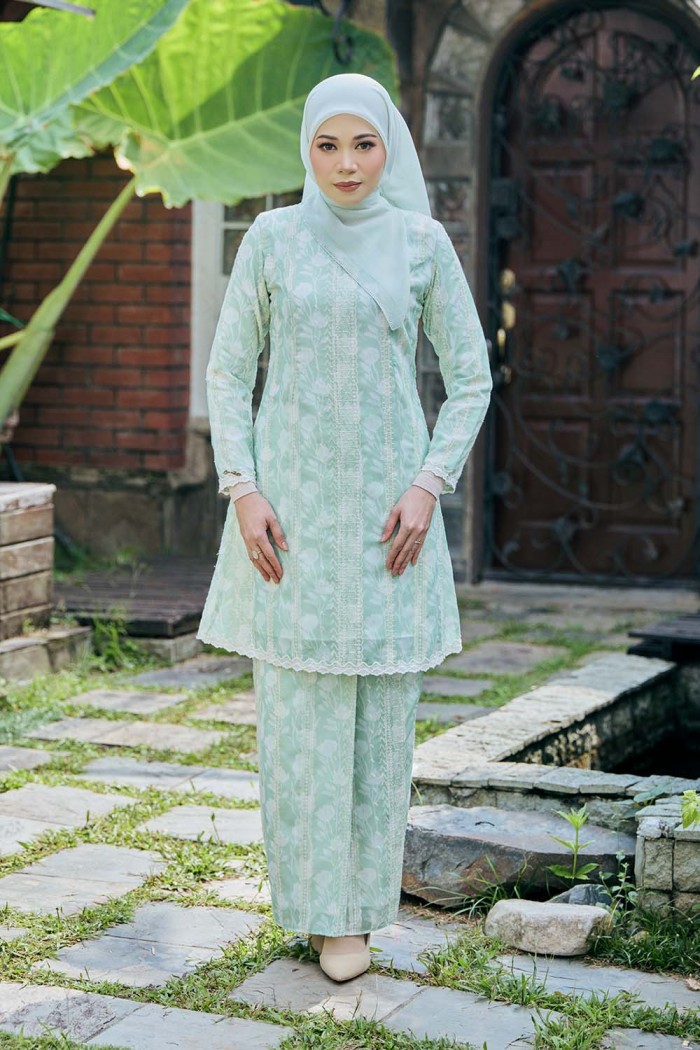 Printed Bunga Medina - Sage Green