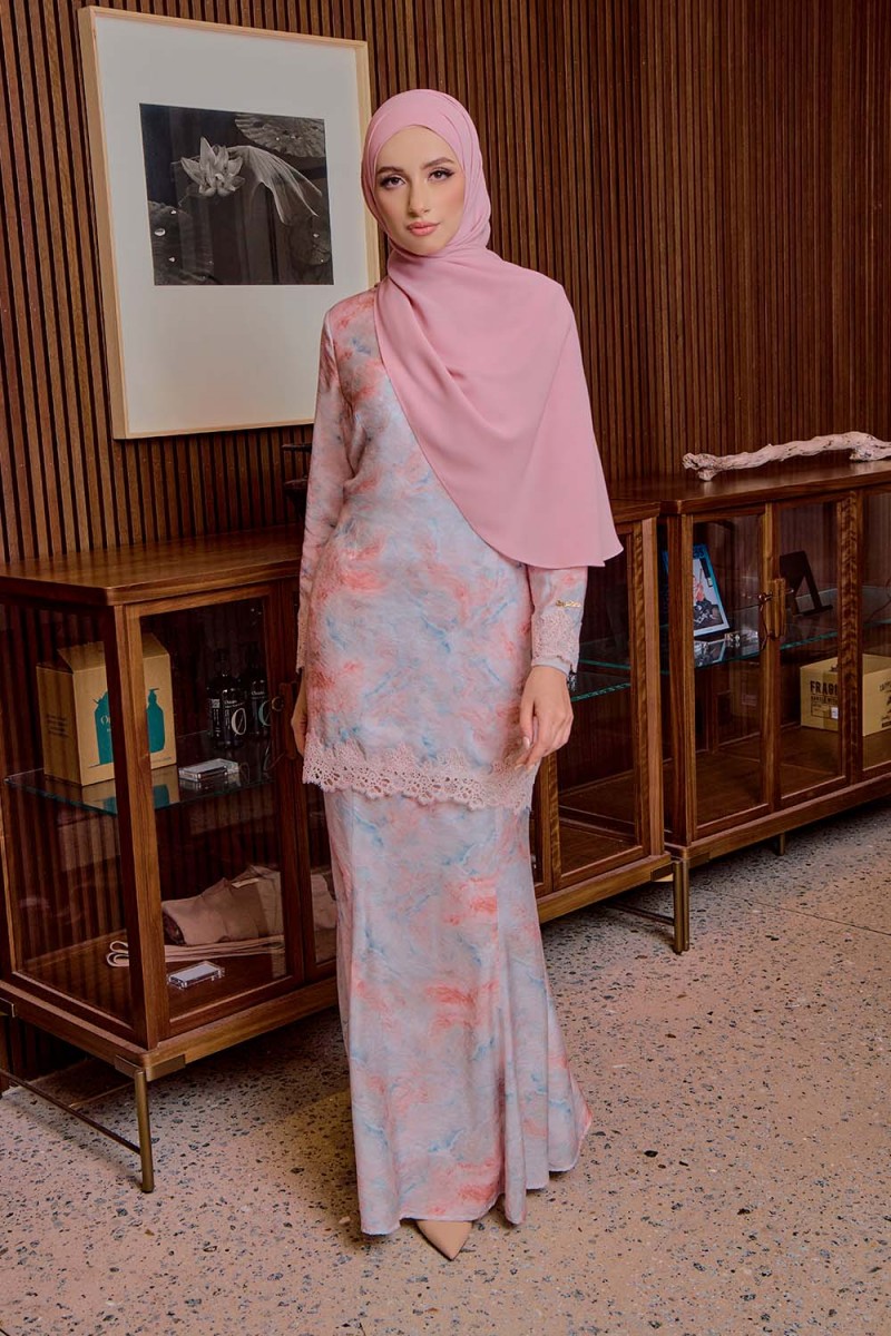 Qiara Kurung - Rose Pink