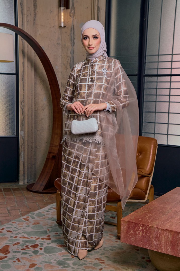 Eva Mini Kurung - Rich Brown