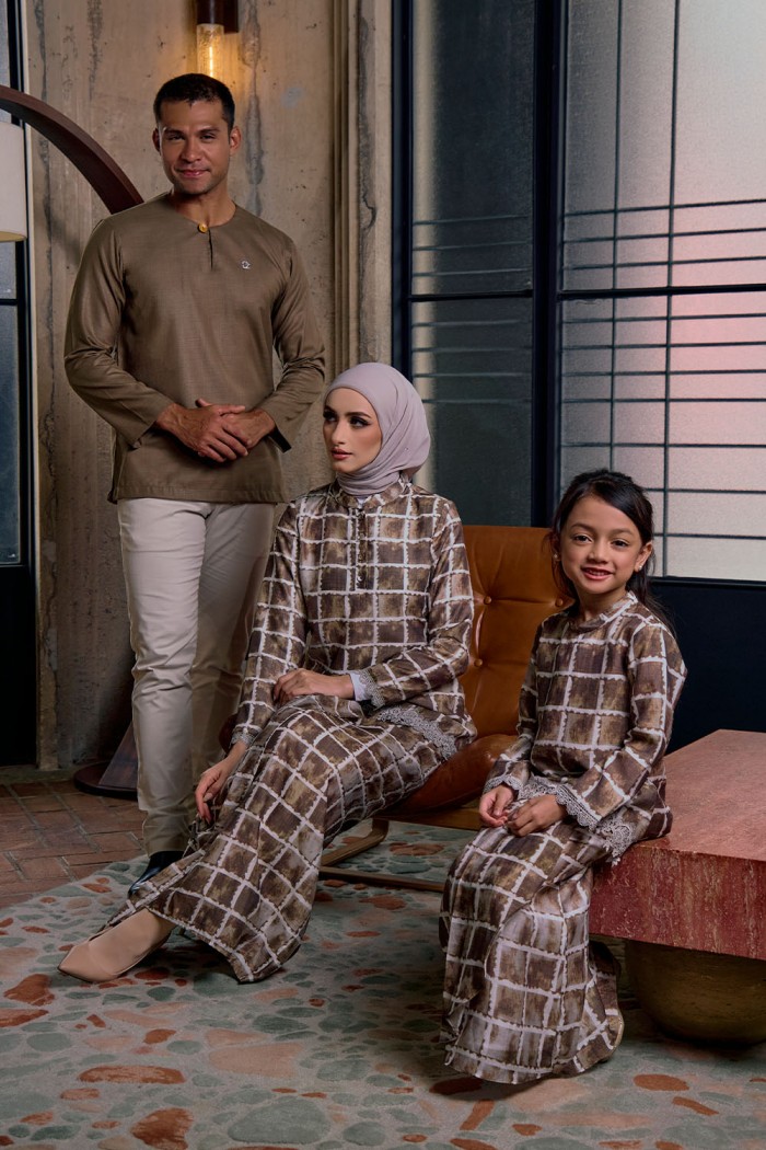 Eva Mini Kurung - Rich Brown