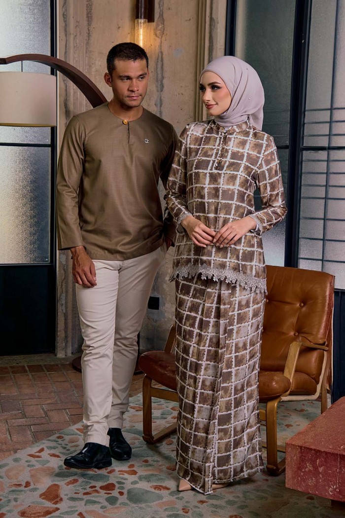 Eva Mini Kurung - Rich Brown