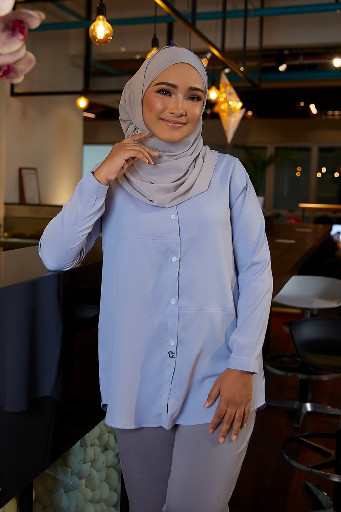 Airis Blouse - Dusty Blue