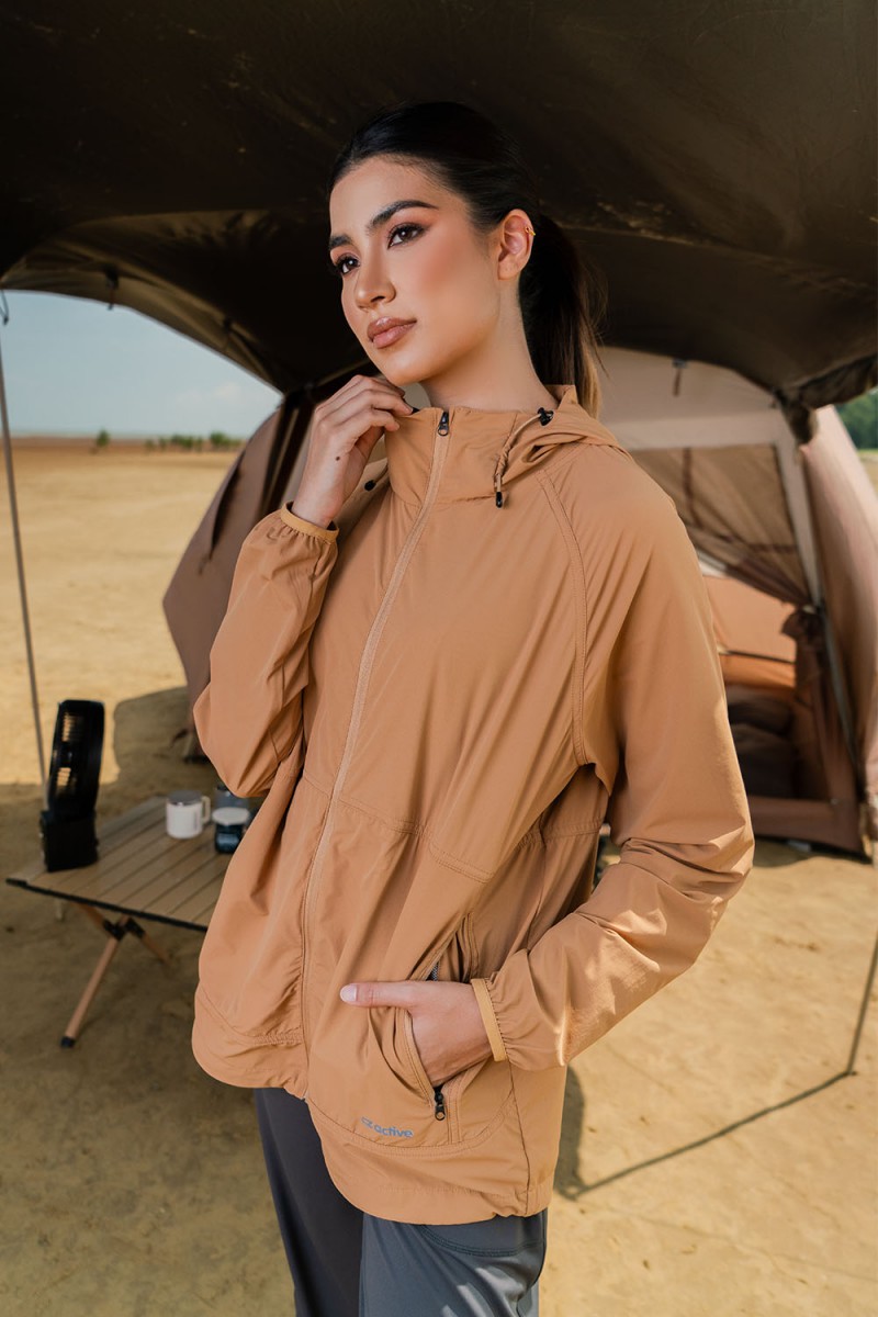 Amour Windbreaker - Brown