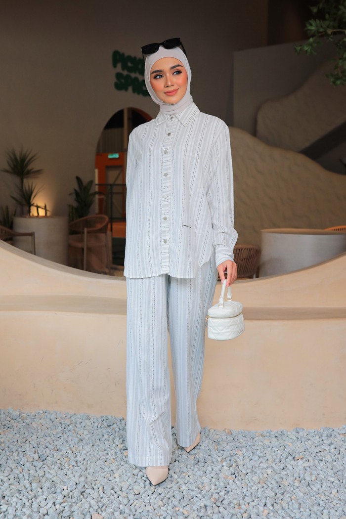 Evelyn Suit with Pants 2.0 - Off White
