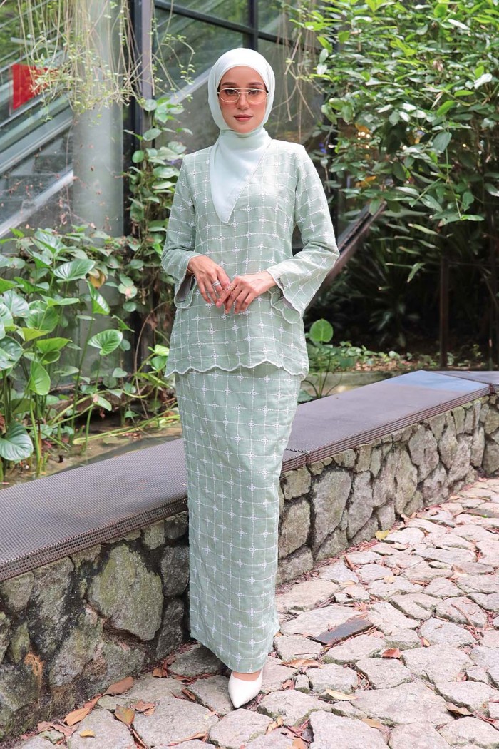 Katya Kurung - Green Tea