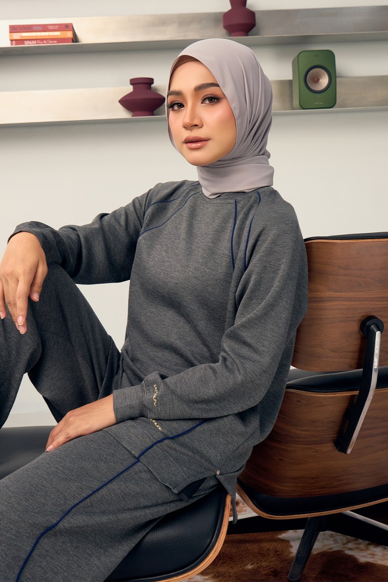 Moana Suit 2.0 - Dark Grey